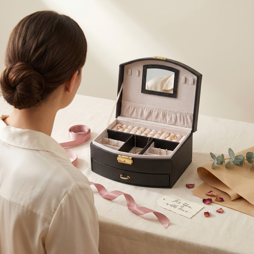 Leather Travel Jewellery Box With Mirror